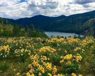 Twisp River Suites - Twisp - Vista del exterior