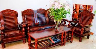 New Sun Phu Quoc Hotel 2 - Phu Quoc - Living room