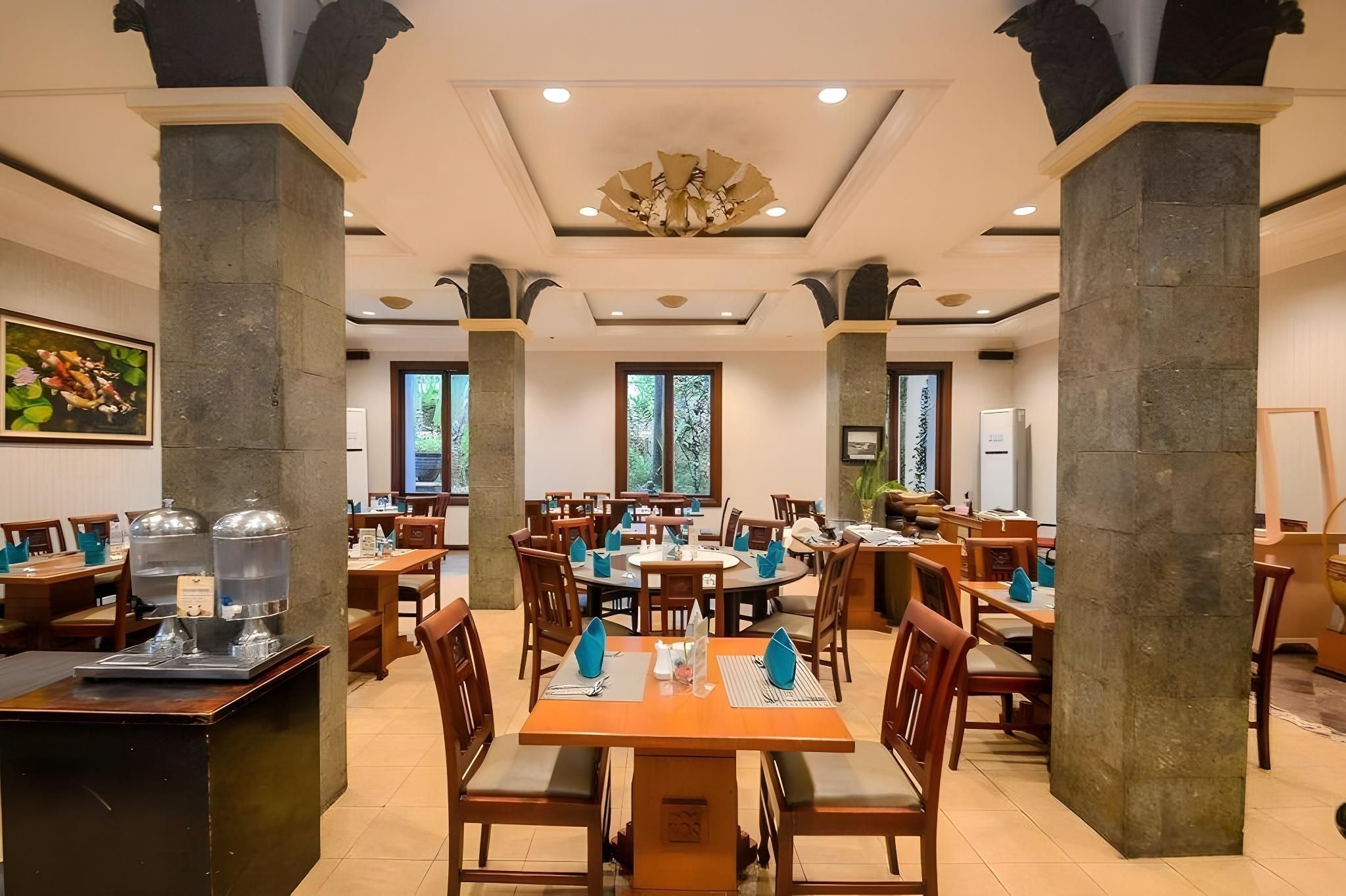 لوتس جاردن هوتل باي وارينجين هوسبيتاليتي