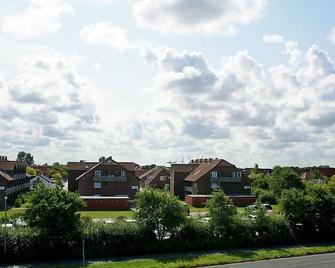 Apartment Am Deich by Interhome - Norddeich - Außenansicht