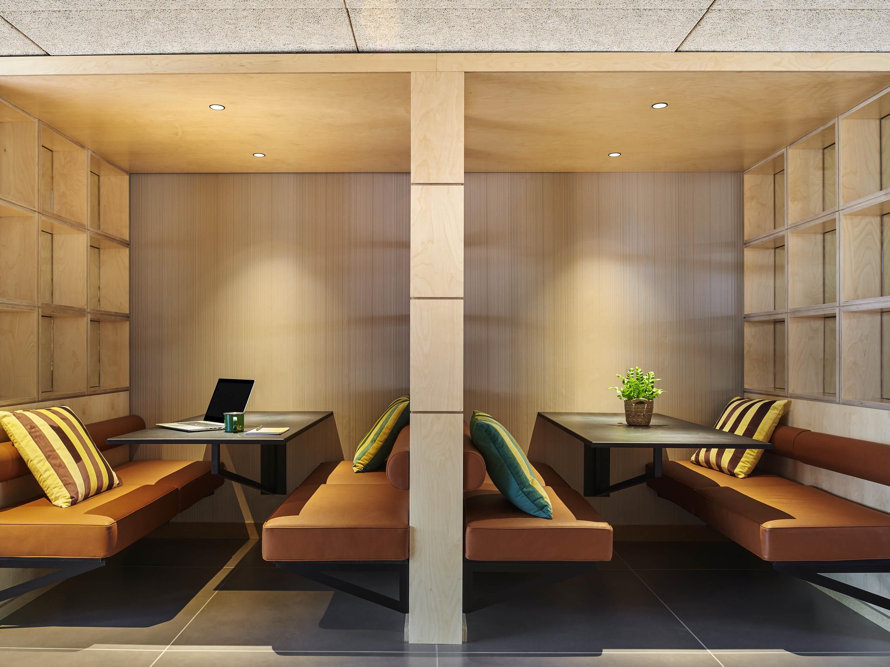 جريت هوتل باريس بورت دي لا تشابيل - آرينا