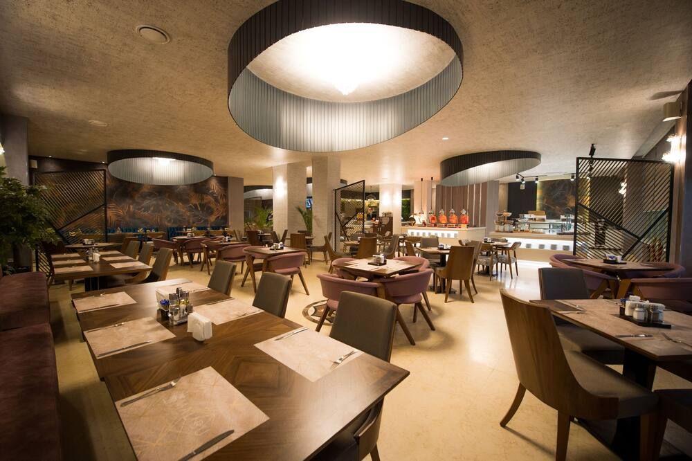 Hotel Malibu - מאמאיה - מסעדה