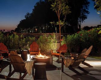 The Ritual, A Wellness Retreat - Lampi (Kos) - Innenhof
