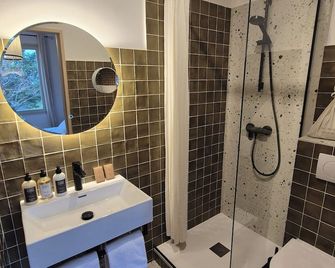 Hôtel La Garrigue & Bar Le Perchoir - Pernes-les-Fontaines