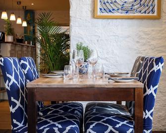 The Pierhouse Hotel - Appin - Dining room