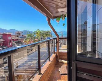 Pousada Amanhecer do Itaguá - Ubatuba - Varanda