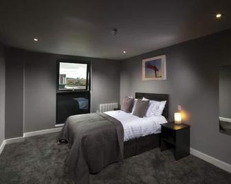 Dream Apartments Quayside - Newcastle upon Tyne - Bedroom