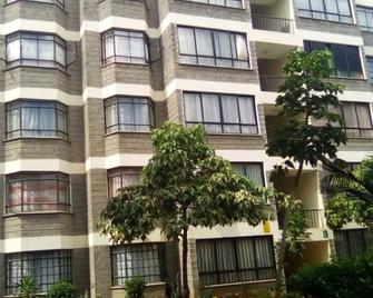 Lilys Homestay - Athi River - Edificio