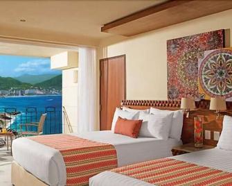 Gorgeous Sunset View Suite - Pto Vallarta - Habitación