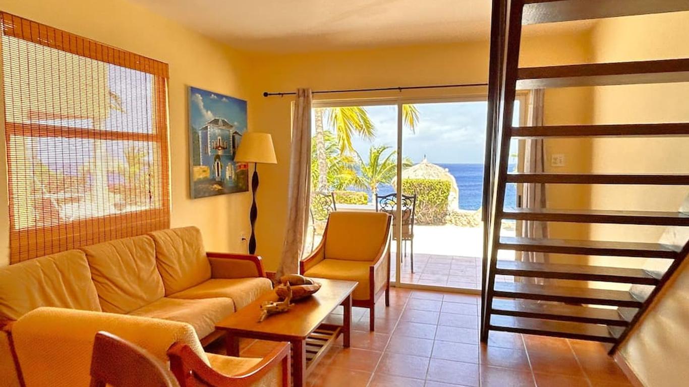 Lagun Blou Resort