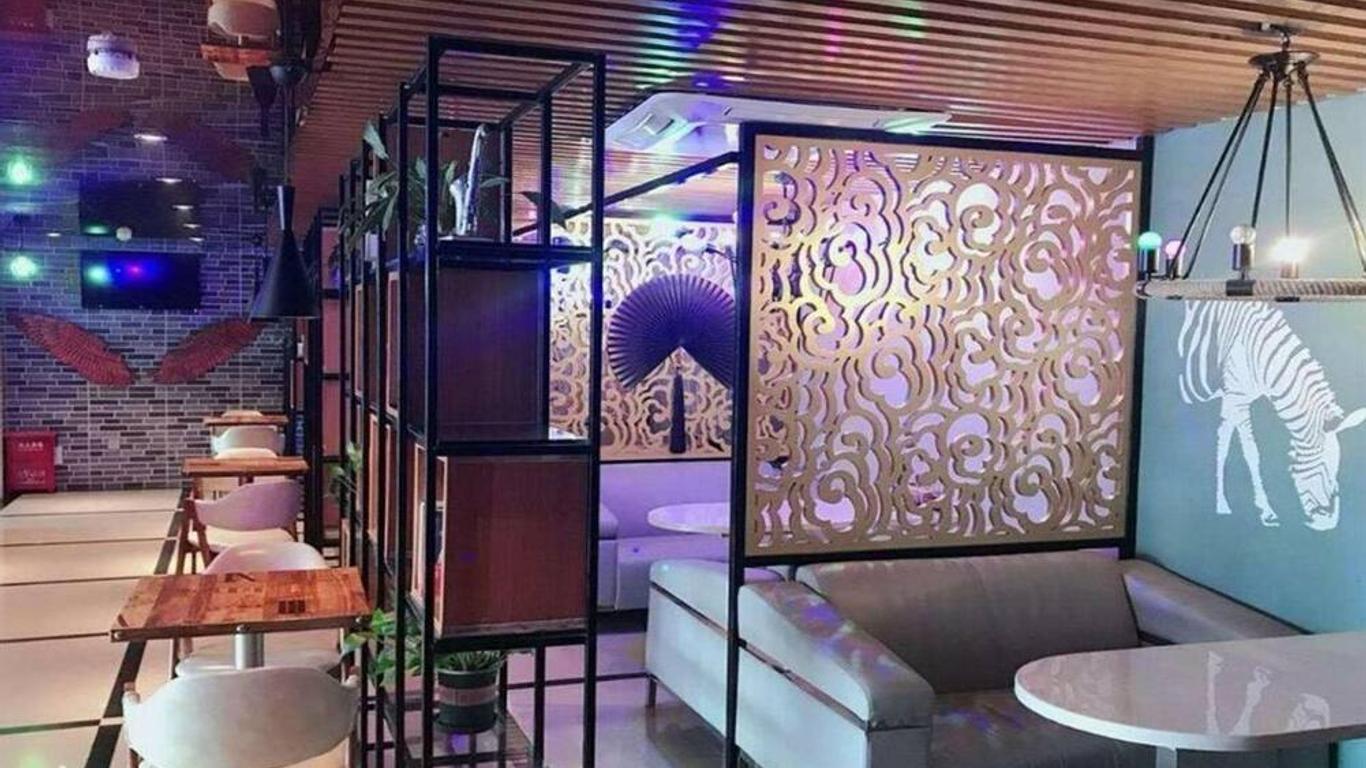 Golden Orange Smart Hotel