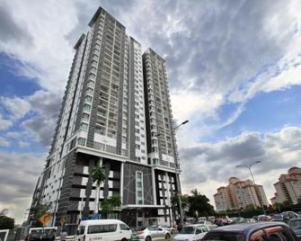 Zeta Desky - Kuala Lumpur - Building