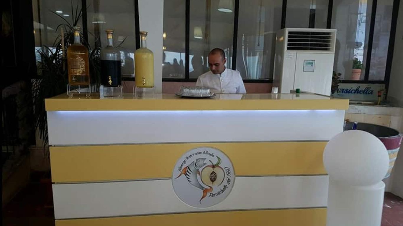 알베르고 리스토란테 알프레도 다 페르시켈라