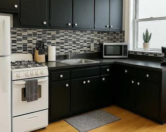 Sunny Studio in Heart of Ravenswood - Chicago - Cuina
