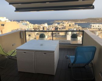 Marsascala Sea View Apartment & Penthouse - Marsaskala - Balkon