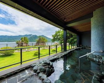 Grandvrio Hotel Miyajima Wakura - Hatsukaichi - Balkón