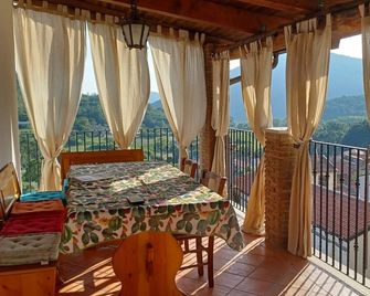 Villa à Scugnizza - Pontelatone - Balcony