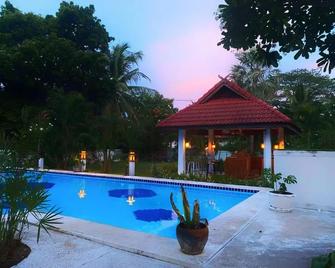 Lyndale Lodge - Sam Roi Yot - Pool