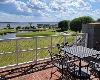 Kingsmill Condo On Golf Course 9th Fairway! Local Owner - Williamsburg - Balcón
