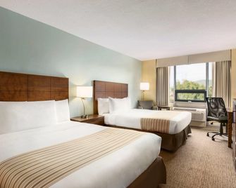 Travelodge by Wyndham Sydney - Сідней - Спальня