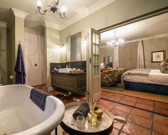 Avondrood Guest House - Franschhoek