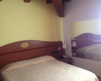 Hotel Conte Luna - Bolonia - Habitación