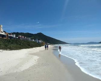 Fit New and cozy Praia de Palmas - Governador Celso Ramos - Beach