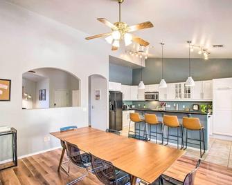 Pet-Friendly Home w/ Private Pool in Gold Canyon! - Gold Canyon - Comedor