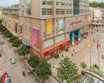 Phoenix Hotel - Guangyuan - Building