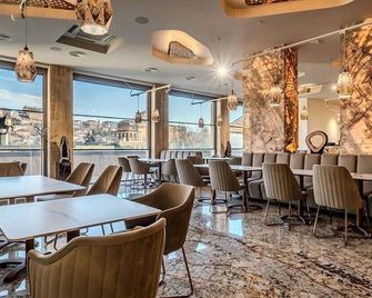 Grand Hotel & Therme Veliko Tarnovo - וליקו טרנובו - מסעדה