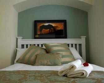 Prairie House - Boutique Townhouse - Galway - Bedroom