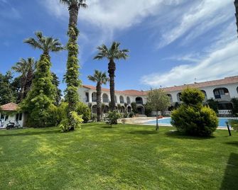Burç Hotel - Dalaman - Building
