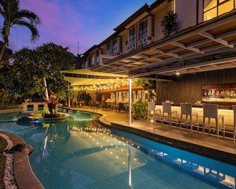 Prime Plaza Hotel Sanur - Bali - Denpasar - Pool