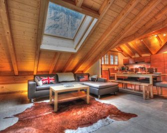 Luxury Penthouse Apartment - Lauterbrunnen - Wohnzimmer