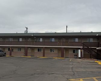 Encore Motel - Farmington - Bina