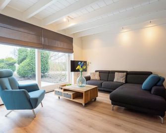 Zoute huisje Oost - Yerseke - 客廳