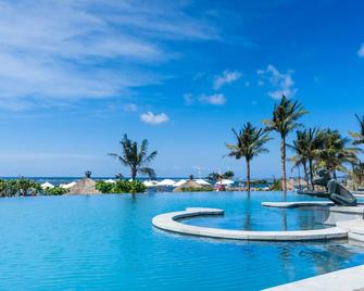 Grand Mirage Resort & Thalasso Bali - South Kuta - Piscina