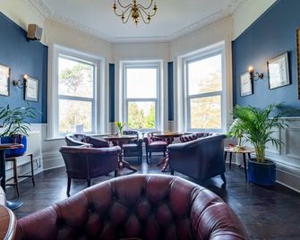 Bourne Hall Country Hotel - Shanklin - Lounge