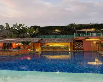 Kuldesak Villas Bandung - Bandung - Pool
