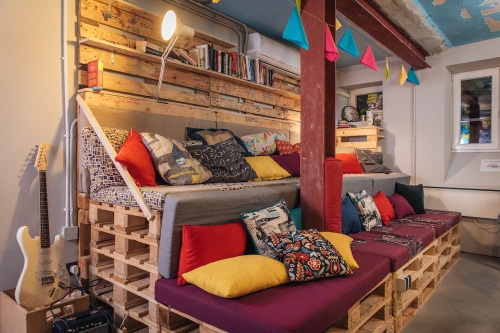 Stay Swanky Hostel - זאגרב - סלון