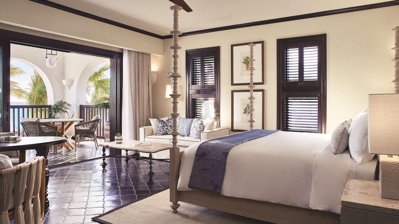 كاب جولوكا، إيه بلموند هوتل، أنجيلا