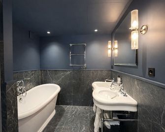 Neuilly Park Hotel - Neuilly-sur-Seine