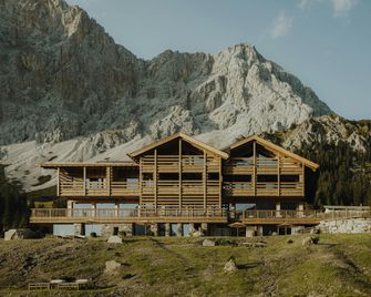 eriro - Ehrwald - Building