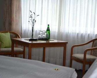 Aparthotel Sprendlingen - Badenheim - Ресторан