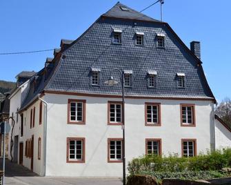 Apartments Haus Dienhart - Piesport / Mosel Apartment Ahr (No. 6) - Piesport - Edificio