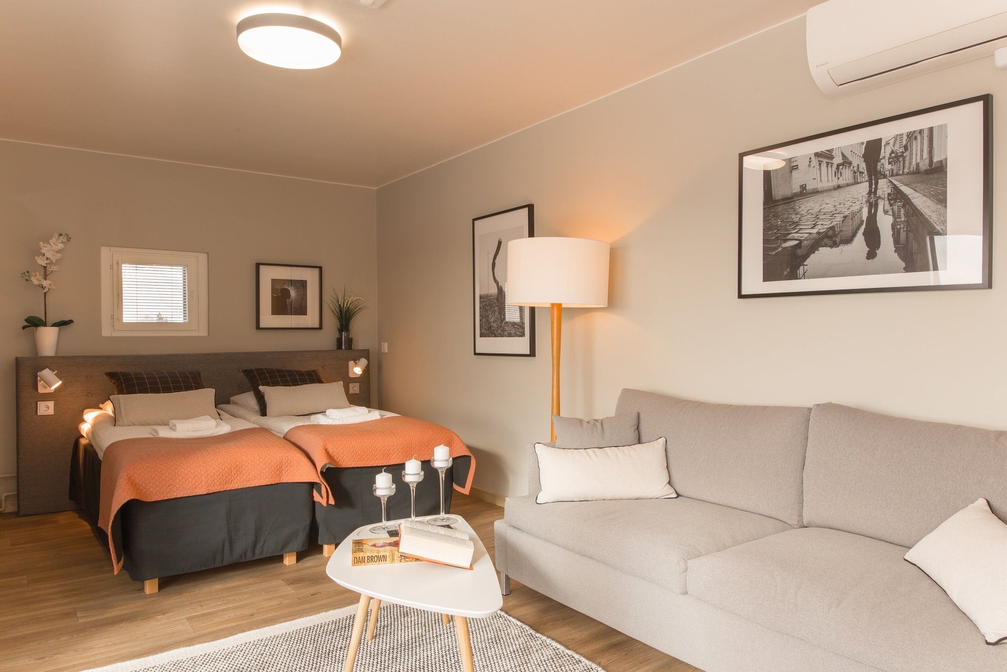 Forenom Aparthotel Espoo Leppävaara - Esbo - Stue