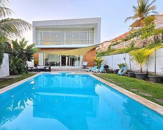 Spacious Modern Beach Villa w/ Private Pool, Jacuzzi, San Blas, Surf City - Santa María Mizata - Piscina