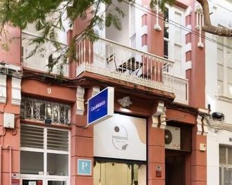 Home2Book Pensión Casablanca - Santa Cruz de Tenerife - Edificio
