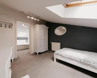 Meteor Central - Cluj - Habitación