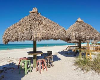 Seahorse Suite home - Bradenton Beach - Strand